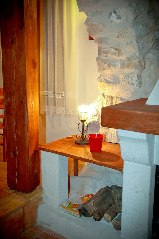 Casa Rural La Bodeguilla Alcala del Jucar Esterno foto